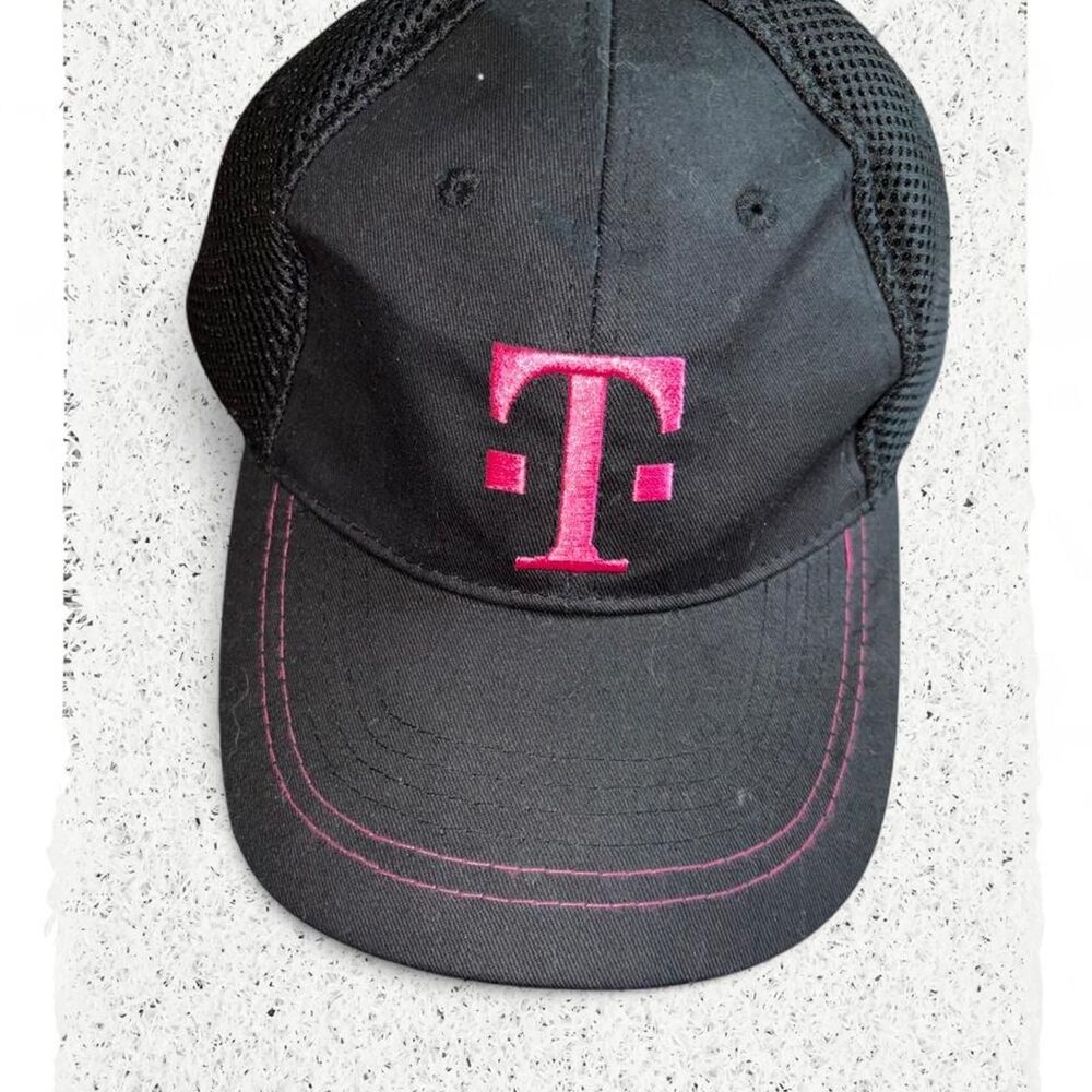 T-mobile Men's multi Hat